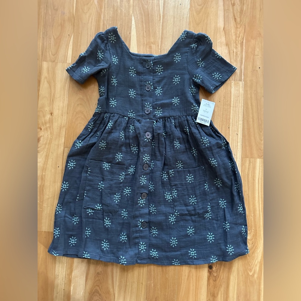 NWT girls dress: size 6